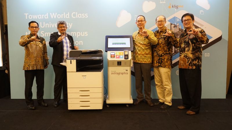 KligMe is an on-demand, cashless and independent document solution without operator assistance for the development of education in Indonesia by offering Astragraphia Document Solution.