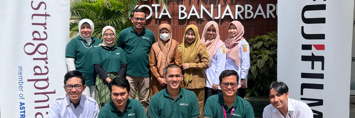 Astragraphia Banjarmasin and Banjarbaru City Packaging Household MSME Training to Support Creative Industries