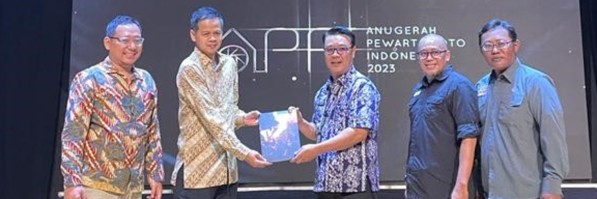 Astragraphia Continues to Support Indonesian Photojournalistic Works at APFI 2023 in Surabaya
